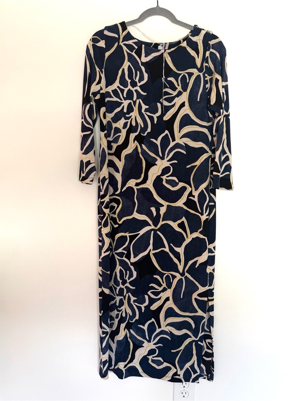 Chico's Navy and Cream Floral Travelers Maxi Dress - Picture 1 of 8